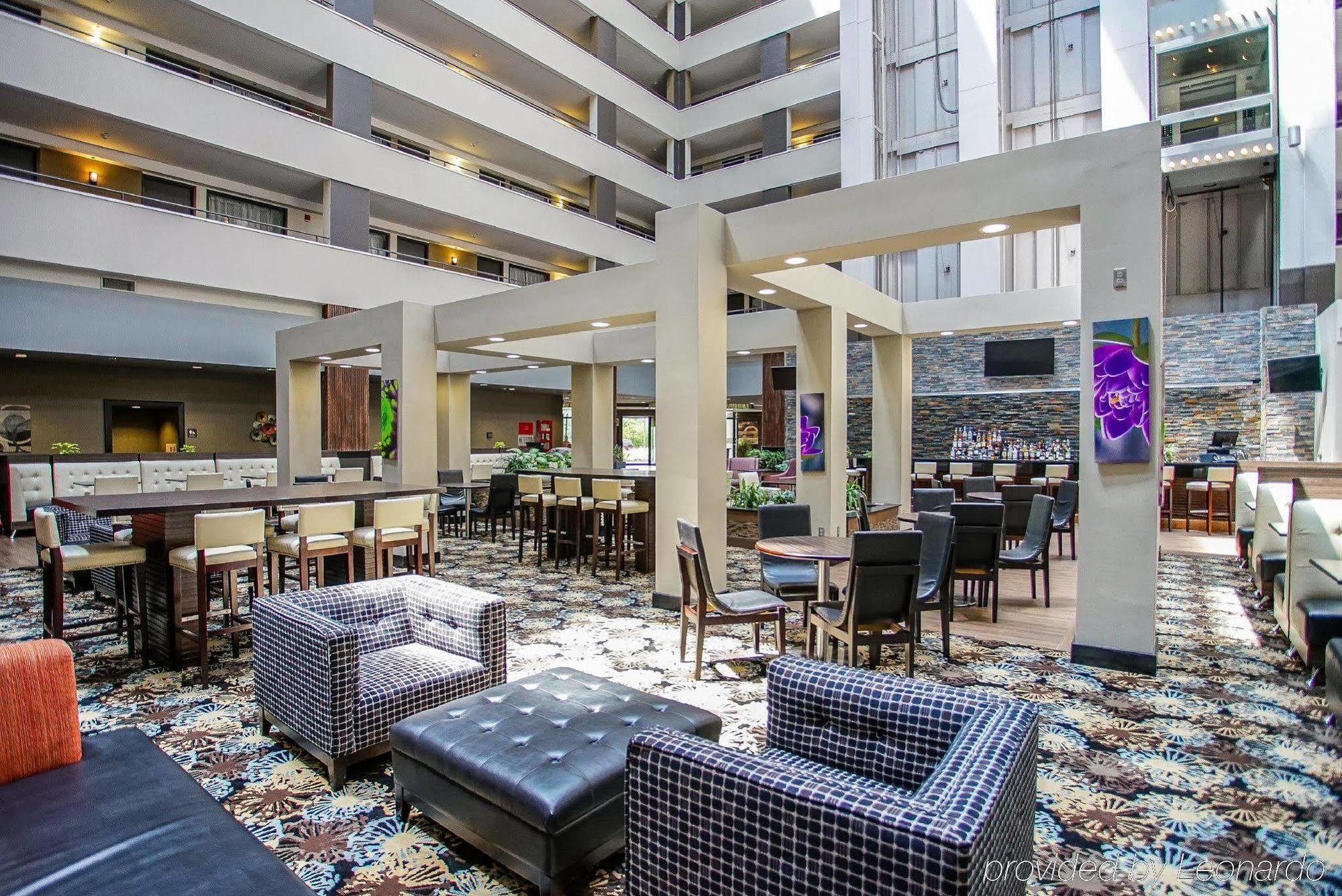 Hotel Ramada By Wyndham Southfield Zewnętrze zdjęcie